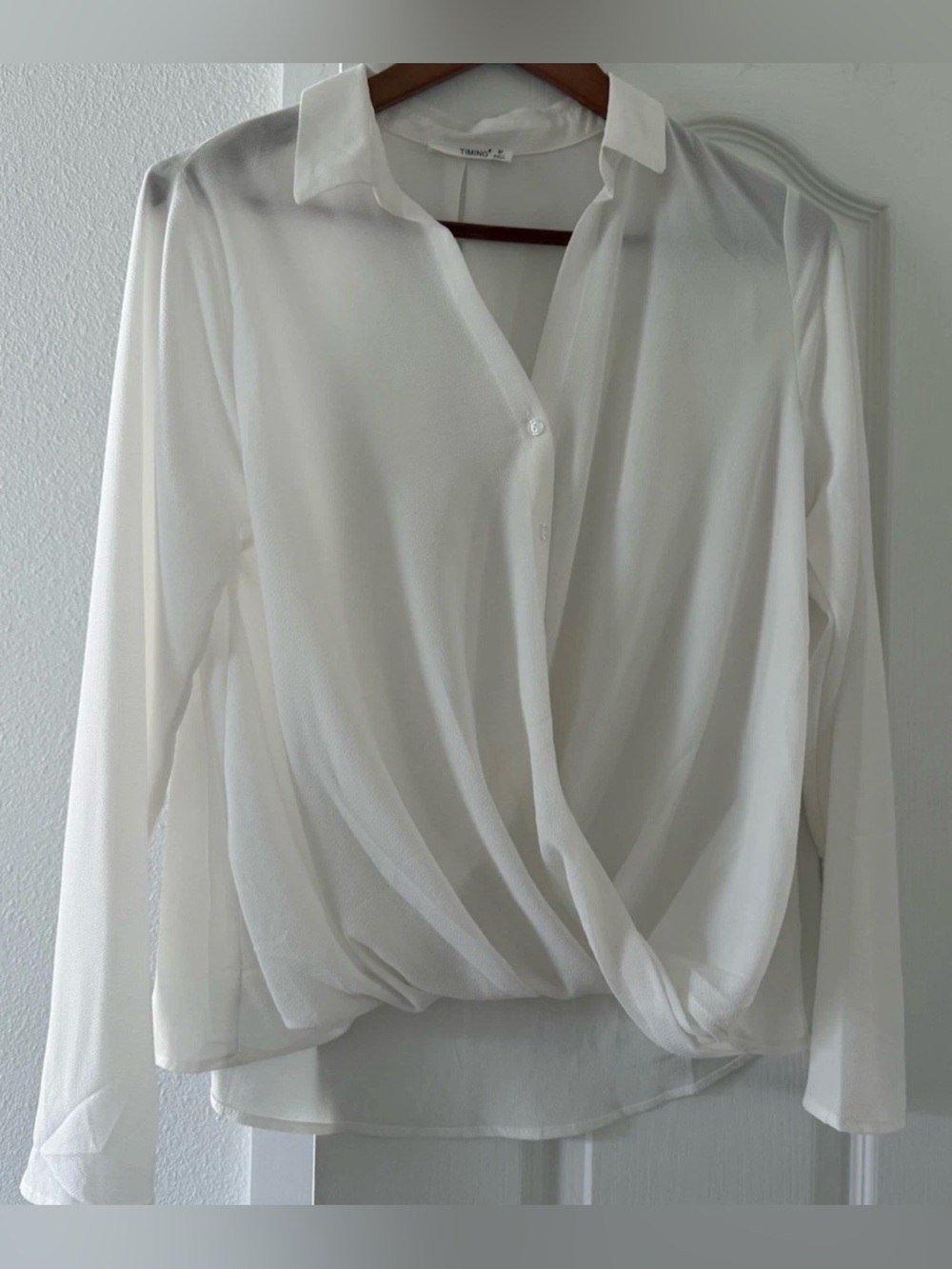 Timing White Twist Front Surplice Blouse Medium